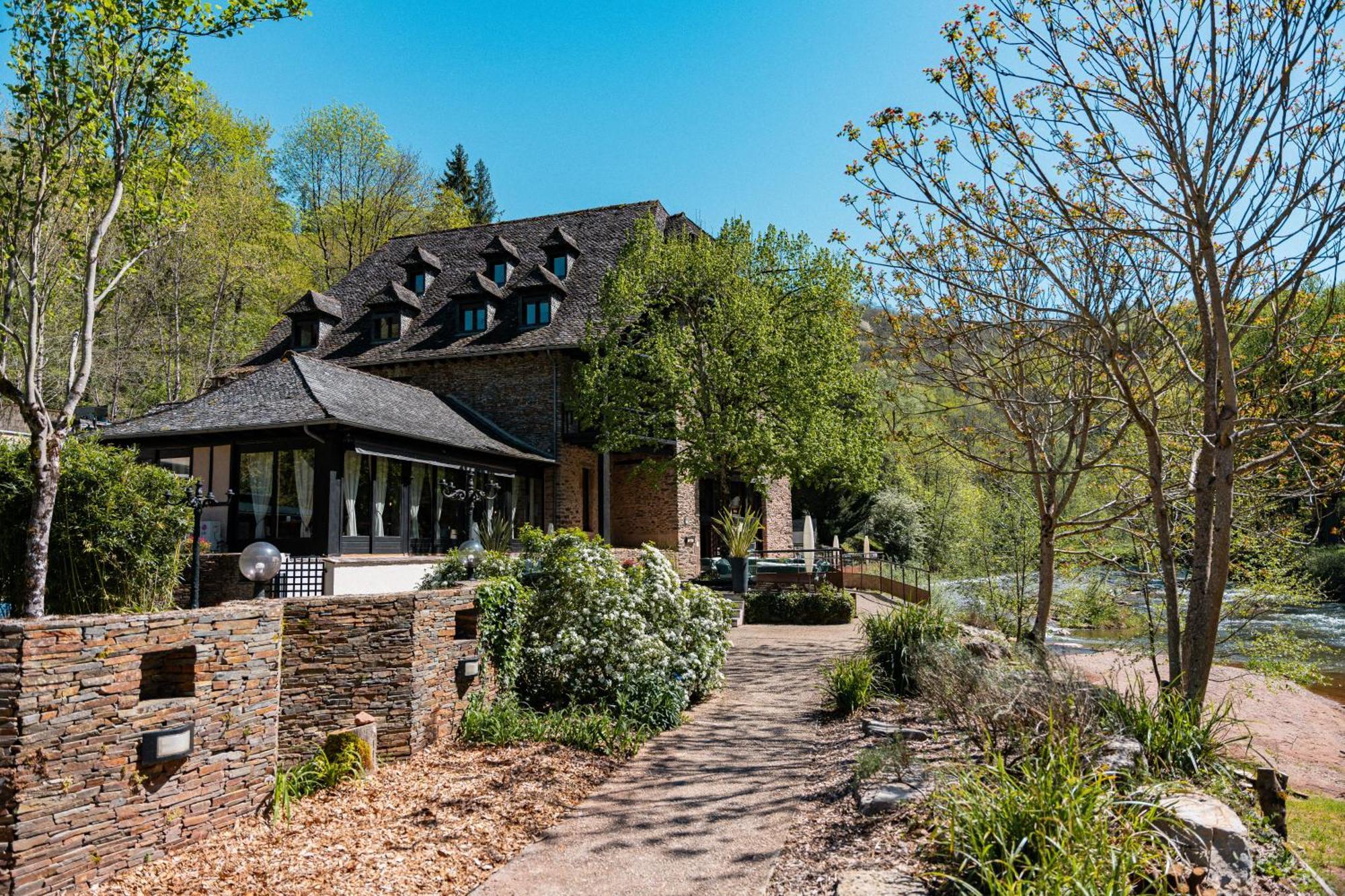 Conques-en-Rouergue Moulin De Cambelong- Emilie & Thomas酒店 外观 照片